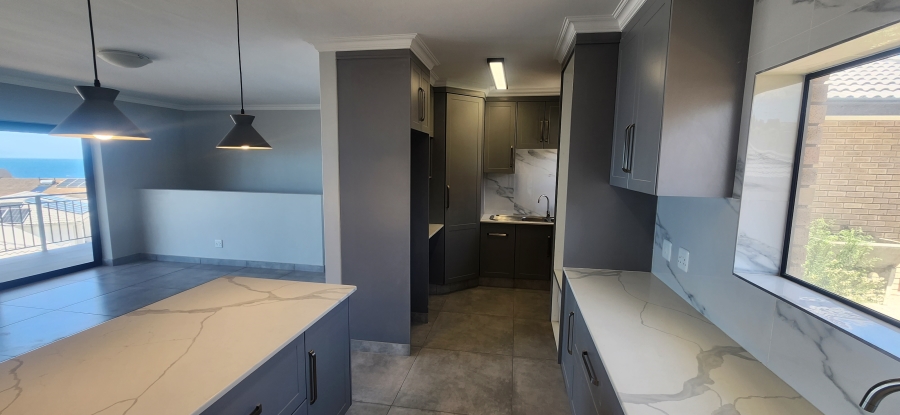 6 Bedroom Property for Sale in Dana Bay Western Cape